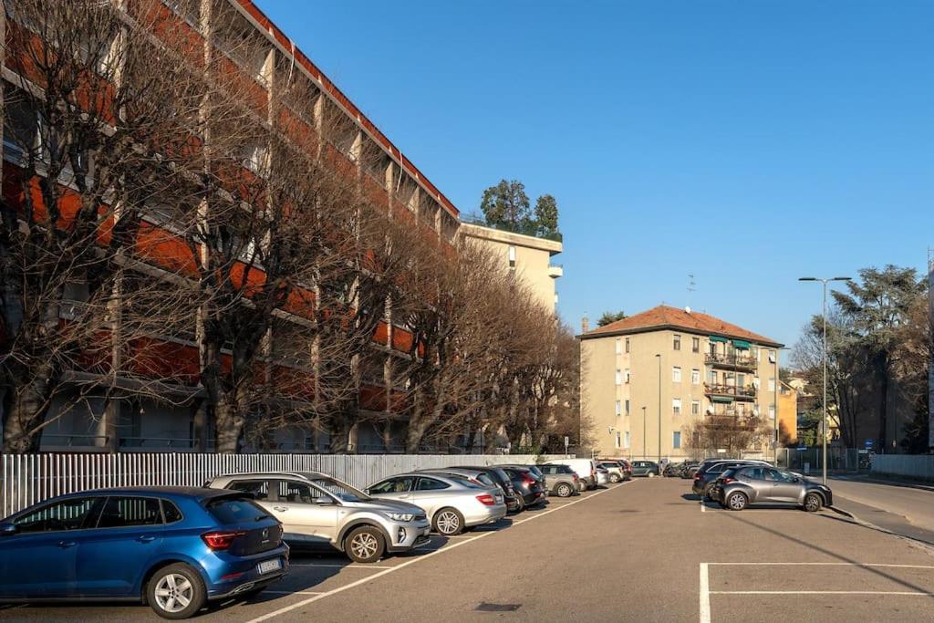 Duomo-PortaromanaXxl Home Terrace & Free Parking Milánó Kültér fotó